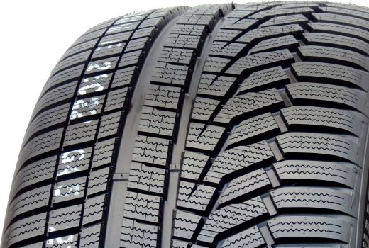 HANKOOK Winter i*cept evo2 W320 285 30 22 101 W pneumatici  winter